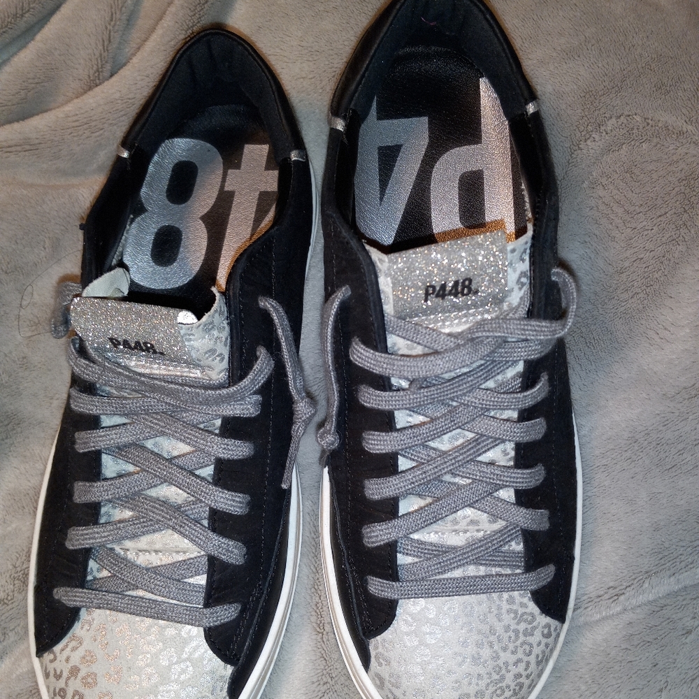 P448 Sneakers